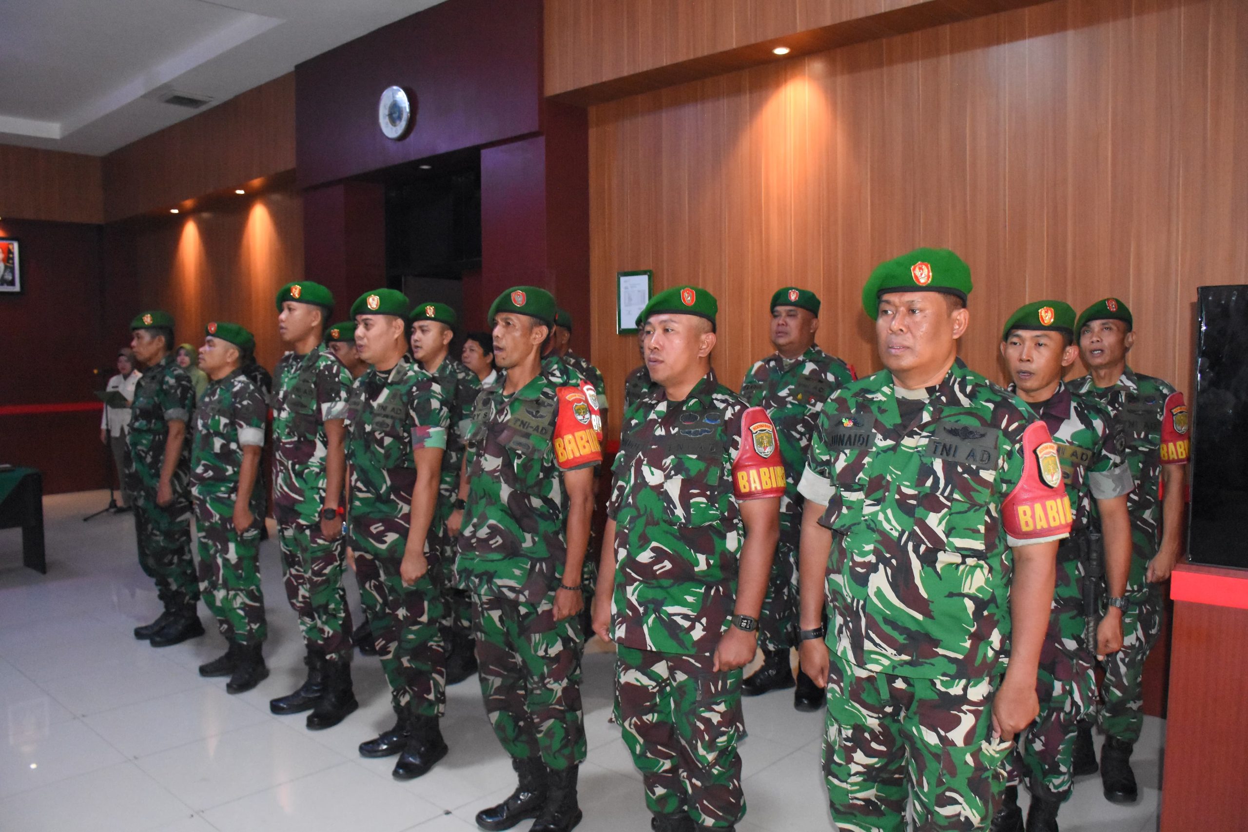 Dandim 0501/JP Pimpin Acara Tradisi Penerimaan dan Pelepasan Personel Kodim 0501/ JP