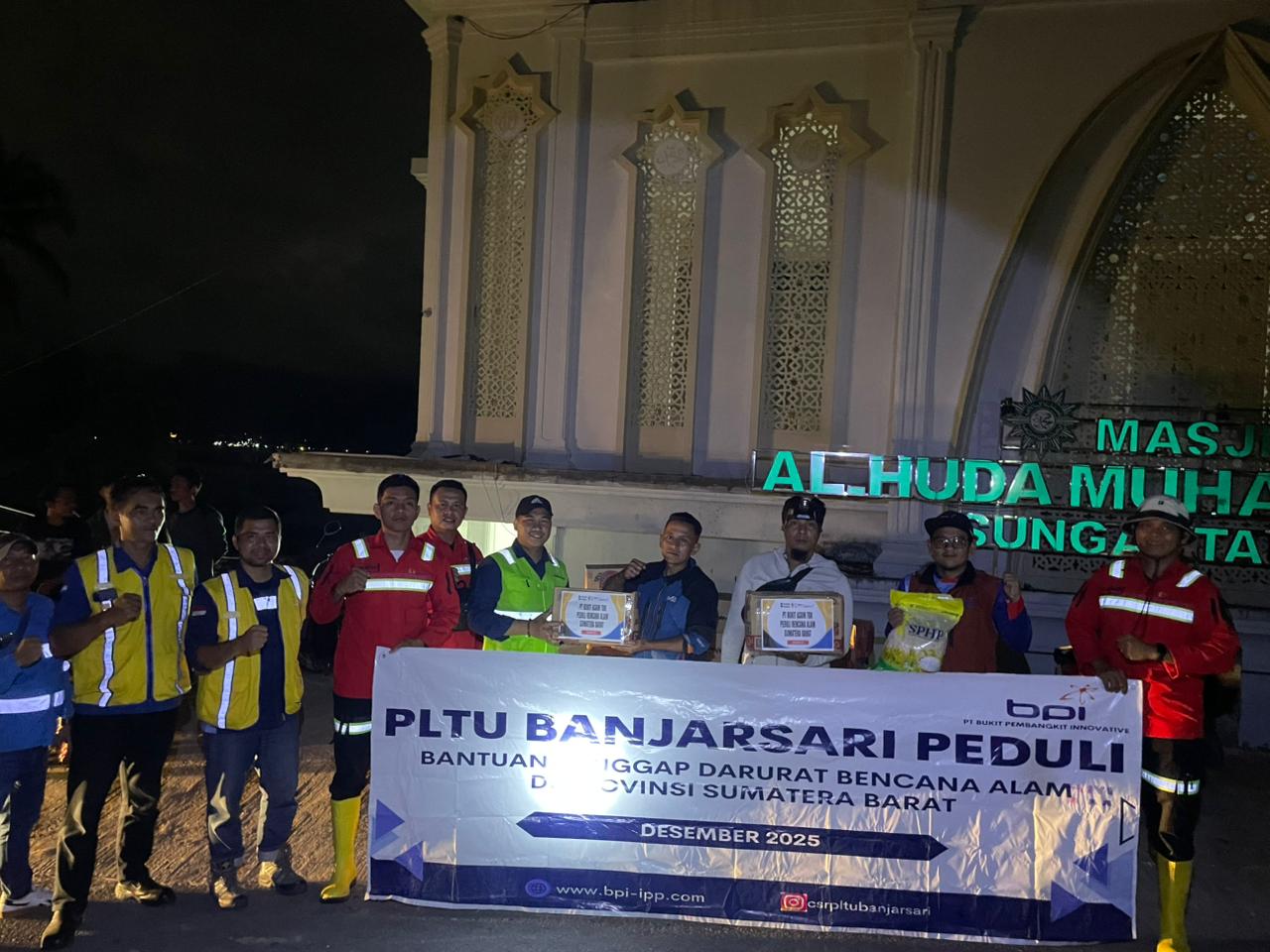 Bencana Sumbar : TIM SAR PLTU Banjarsari, Berhasil Jangkau Daerah Terisolir di Kabupaten Agam Bencana Sumbar : TIM SAR PLTU Banjarsari, Berhasil Jangkau Daerah Terisolir di Kabupaten Agam