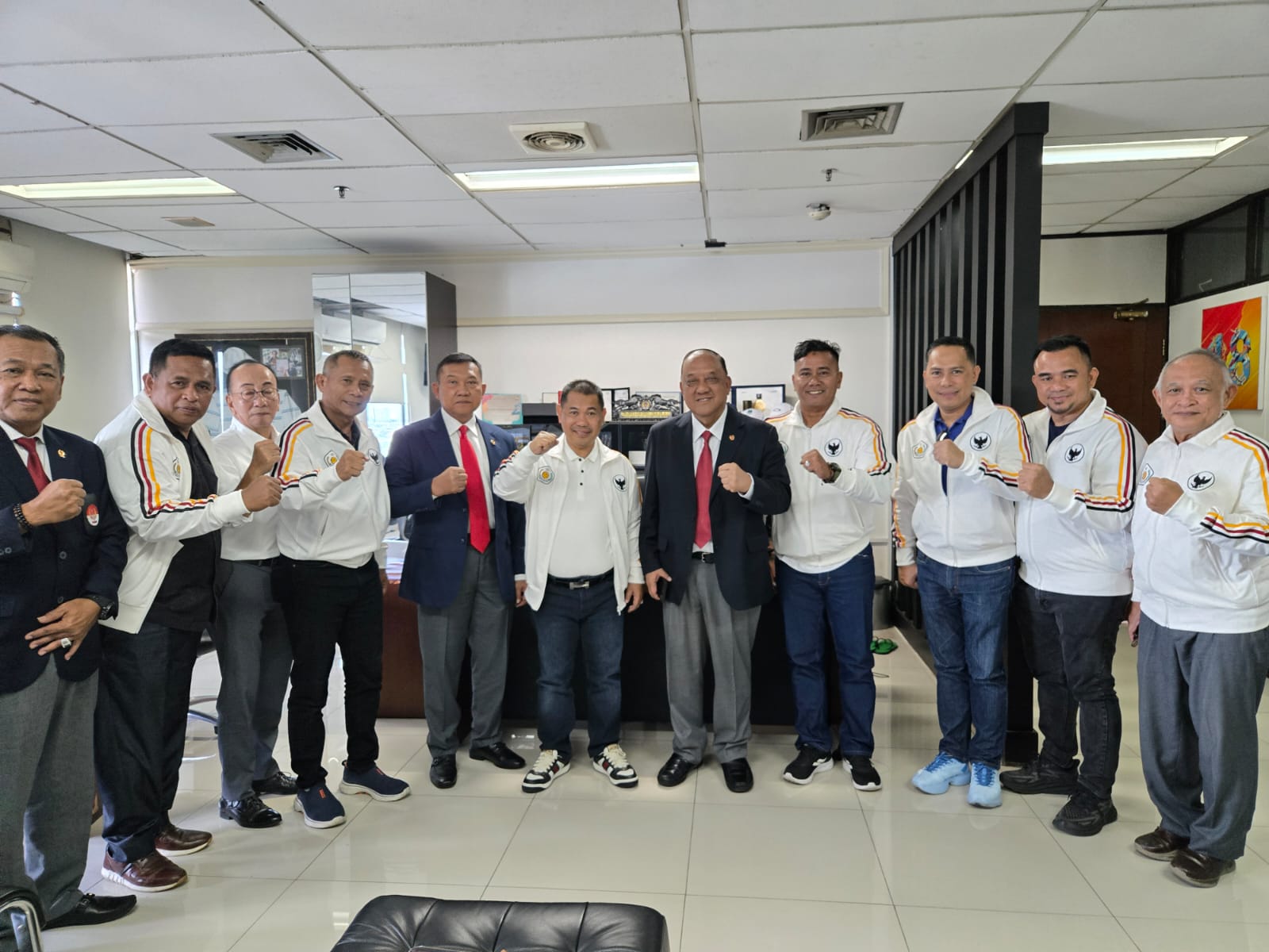 KONI dan KOI Selesaikan Dualisme Kepengurusan Sepak Takraw, Menpora Erick: Sinyal Positif Langkah Olahraga Indonesia ke Depan KONI dan KOI Selesaikan Dualisme Kepengurusan Sepak Takraw, Menpora Erick: Sinyal Positif Langkah Olahraga Indonesia ke Depan