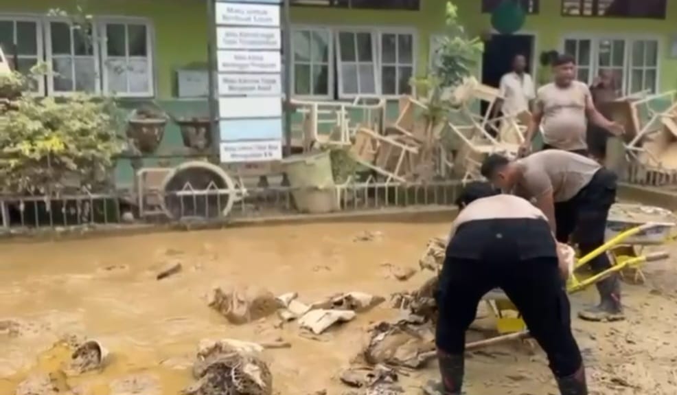 Polri Dampingi Pemulihan SDN 1 Tualang Cut Pascabanjir, Sekolah Siap Sambut Siswa 5 Januari 2026