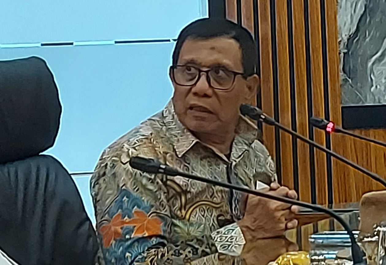 Sedikit Kegembiraan Di Tengah Kecemasan  Catatan Hendry Ch Bangun