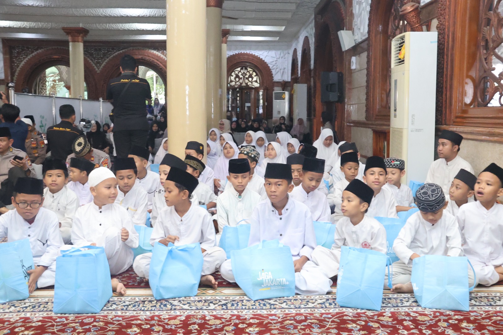 Polda Metro Jaya Peringati Nuzulul Qur’an 1447 H, Tanamkan Nilai Spiritual dalam Tugas Polri