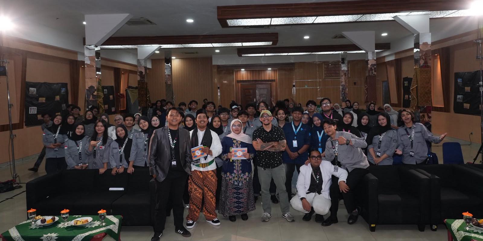 Sukses Digelar, GESIT 7 FISIP UHAMKA Rajut Kelestarian Budaya Lewat Karya Sinema Sukses Digelar, GESIT 7 FISIP UHAMKA Rajut Kelestarian Budaya Lewat Karya Sinema