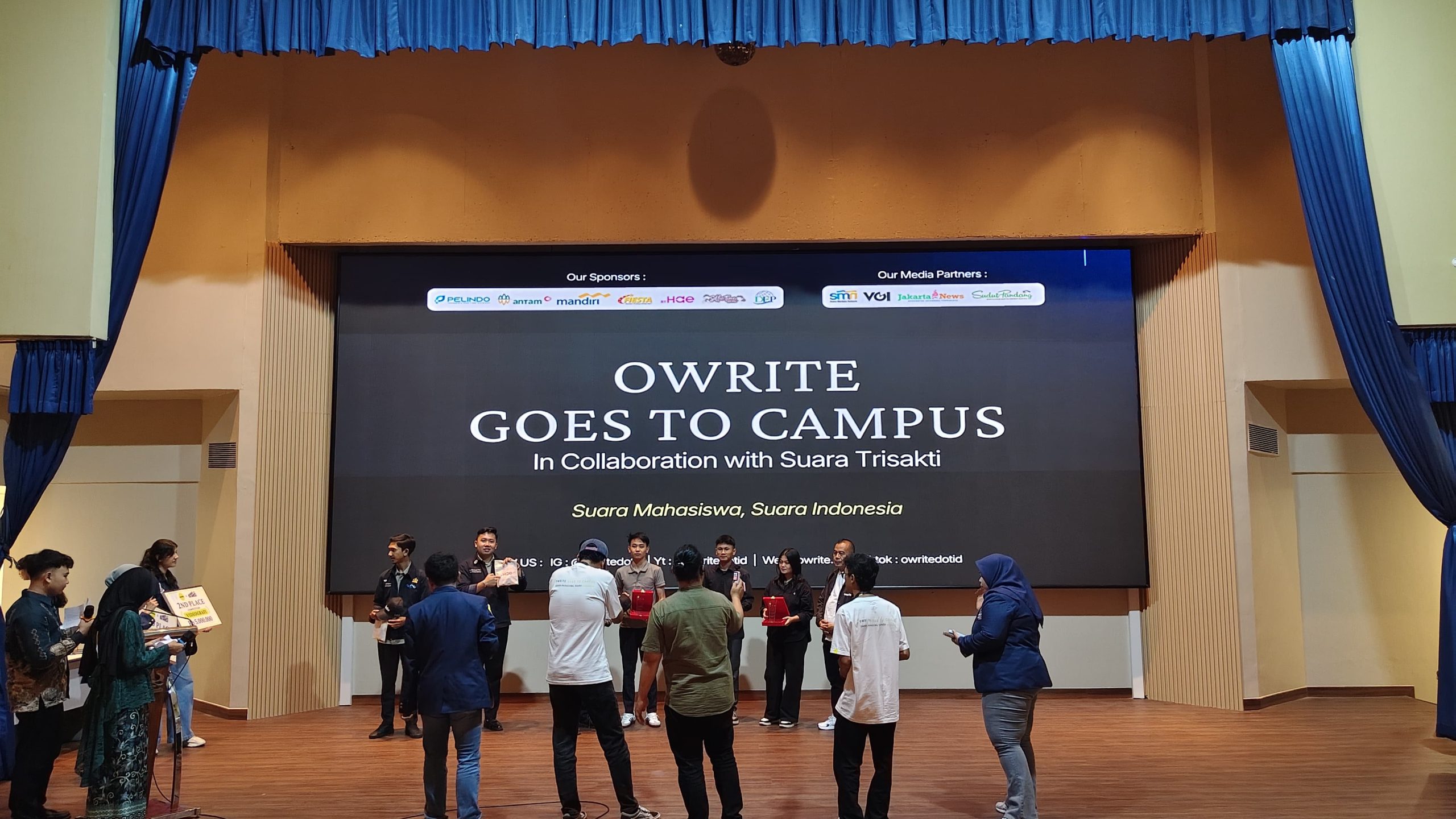 Persaingan Ketat! Owrite Goes To Campus Tetapkan Juara News Anchor, Fotografi, dan Video Nasional Persaingan Ketat! Owrite Goes To Campus Tetapkan Juara News Anchor, Fotografi, dan Video Nasional