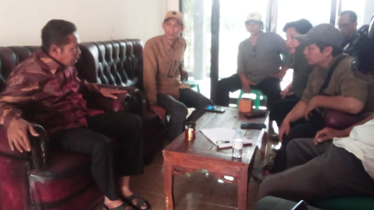 Forum Masyarakat Anti Kekerasan Minta Polisi Usut Dugaan Penembakan Anjing Peliharaan di Pabuaran Forum Masyarakat Anti Kekerasan Minta Polisi Usut Dugaan Penembakan Anjing Peliharaan di Pabuaran